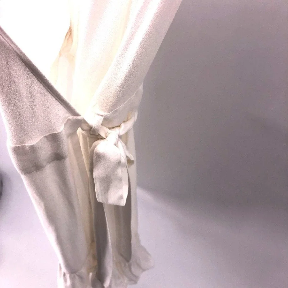 Small White Sun‎ Mini Dress 